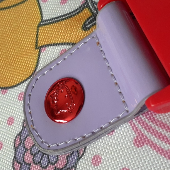 AUTHENTIC RARE HELLO KITTY MESSENGER BAG - Picture 4 of 8